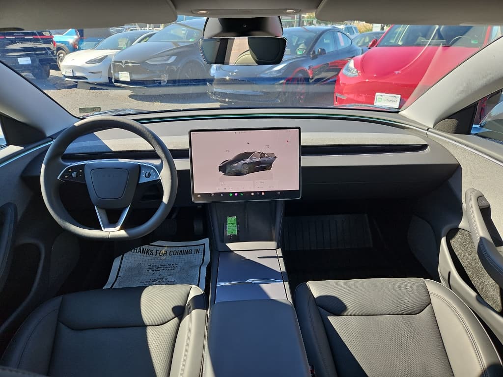 2025 Tesla Model 3 view 16