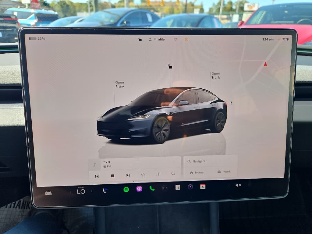 2025 Tesla Model 3 view 9