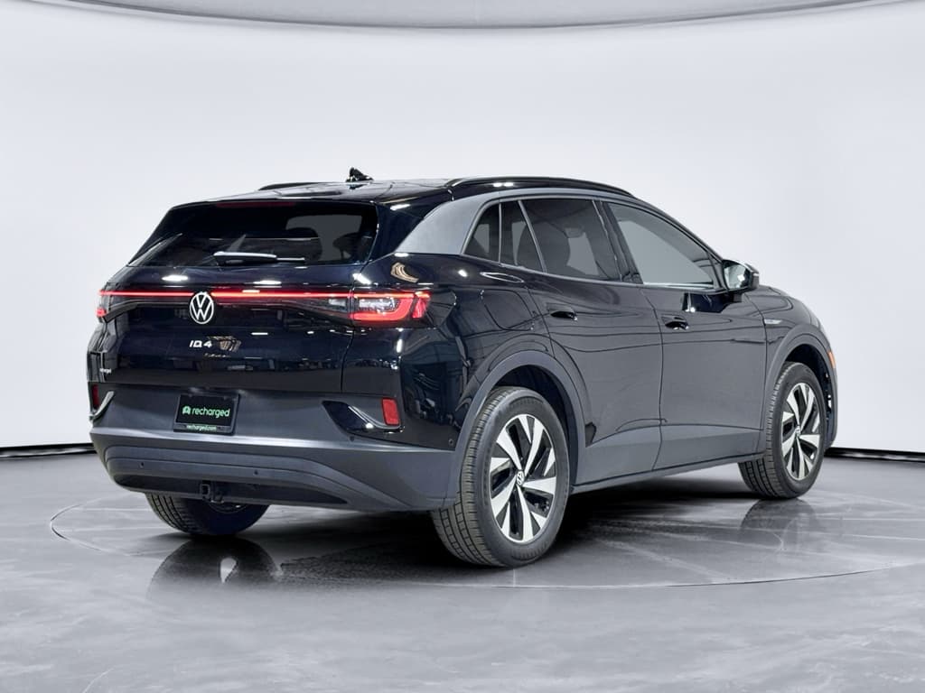 2023 Volkswagen ID.4 view 3