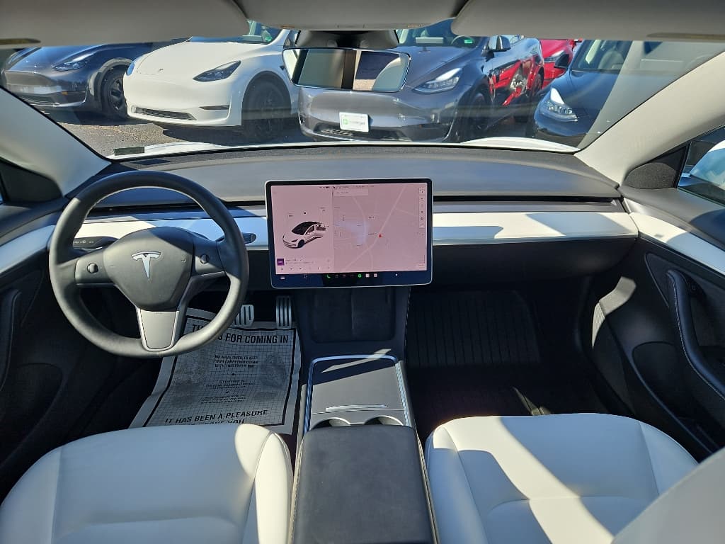 2021 Tesla Model 3 view 15