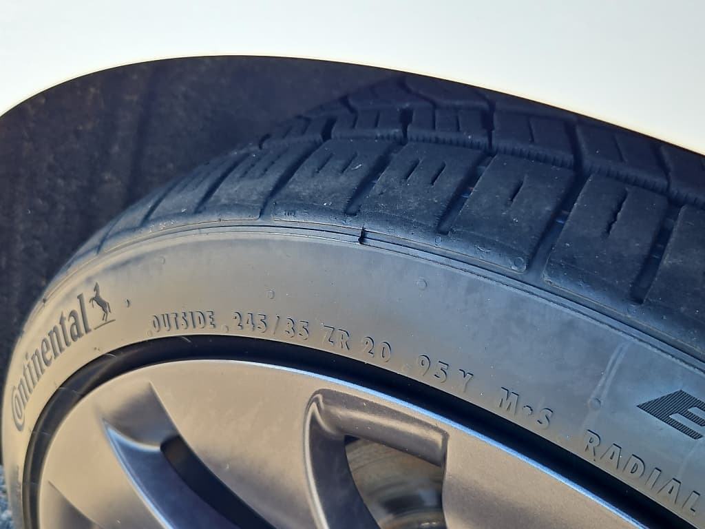 2021 Tesla Model 3 view 29