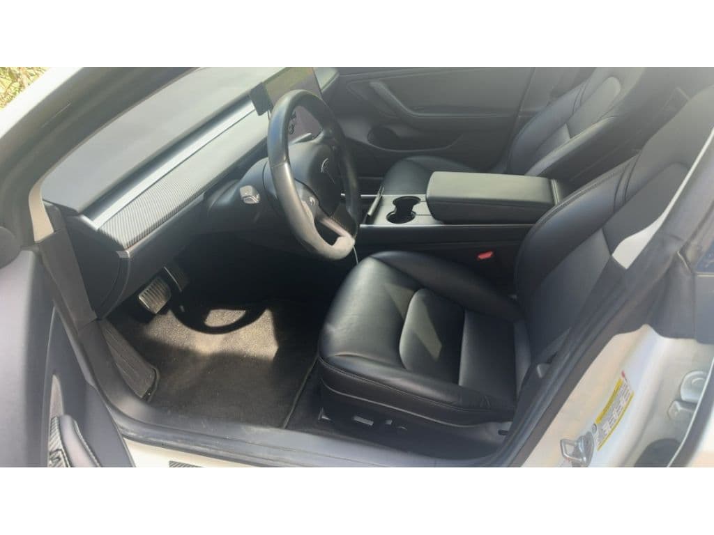 2018 Tesla Model 3 view 6