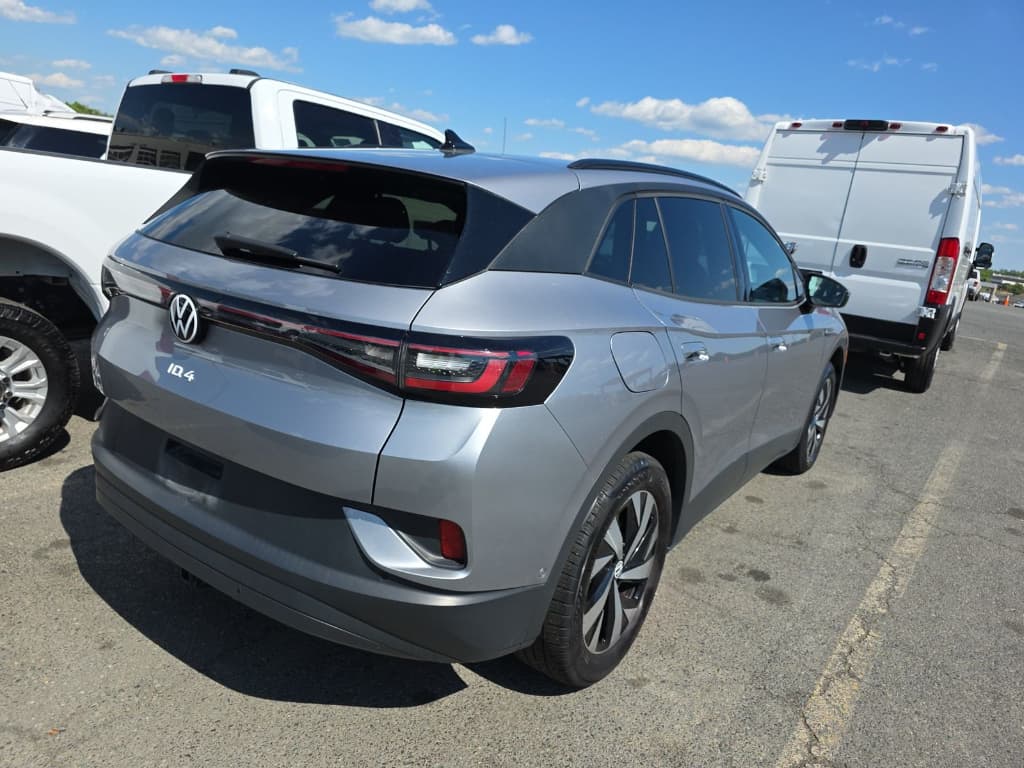 2023 Volkswagen ID.4 view 3