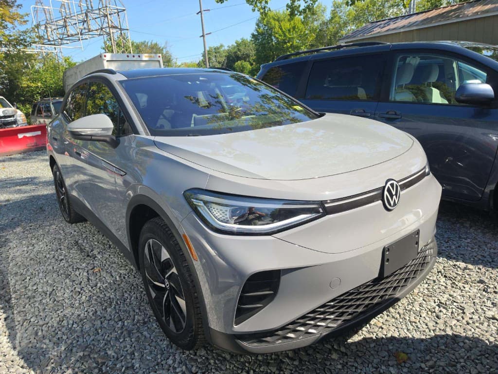 2022 Volkswagen ID.4 view 2