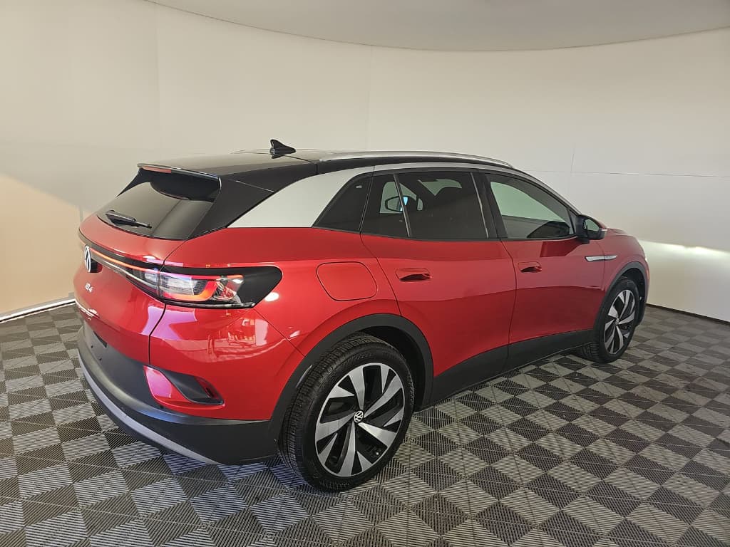 2022 Volkswagen ID.4 view 3