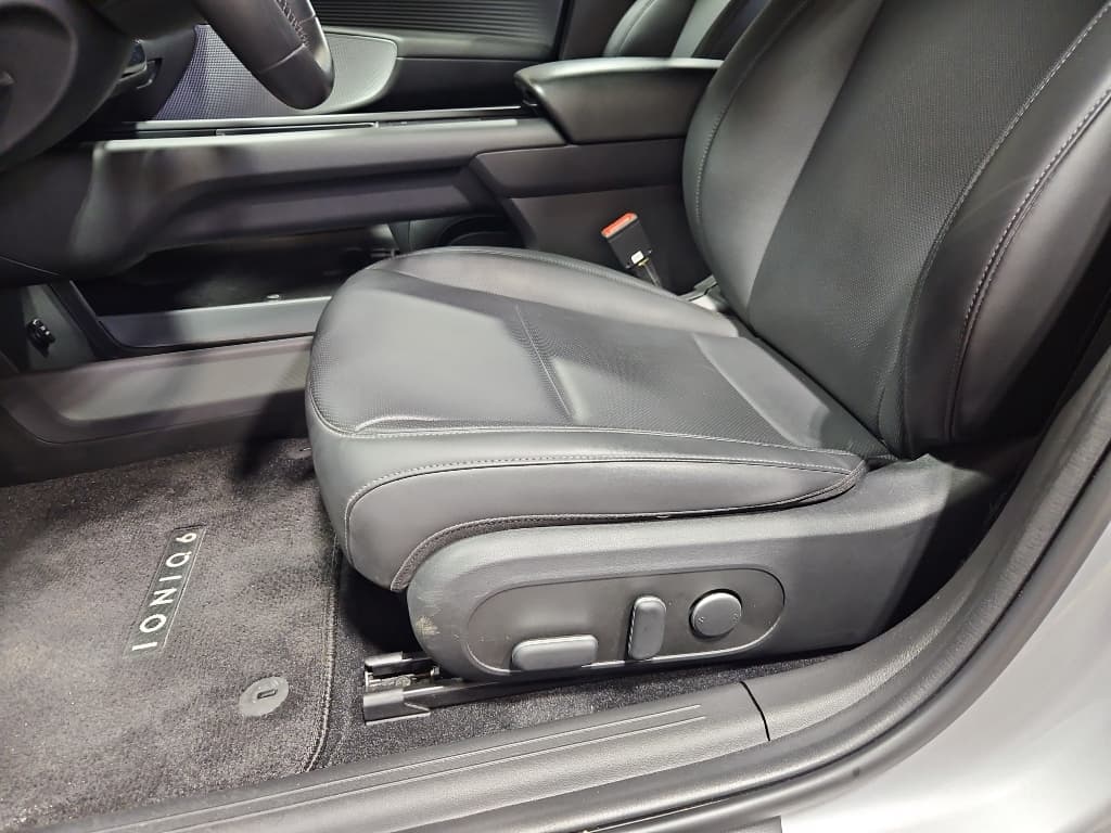 2024 Hyundai IONIQ 6 view 6