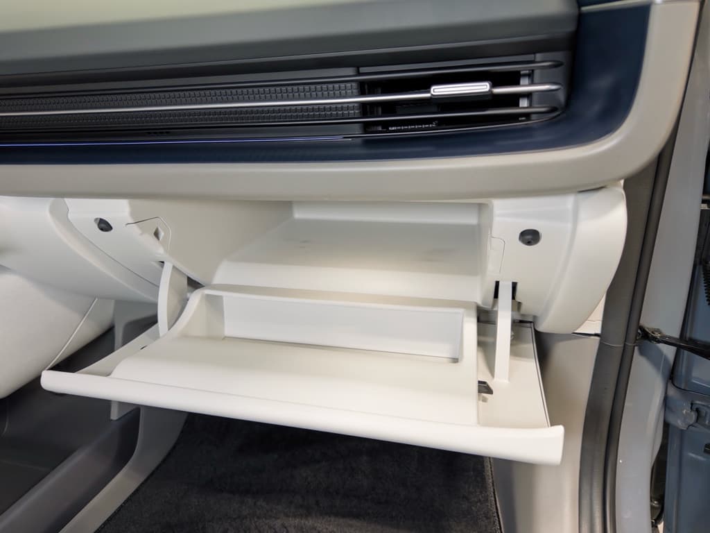 2024 Hyundai IONIQ 6 view 21