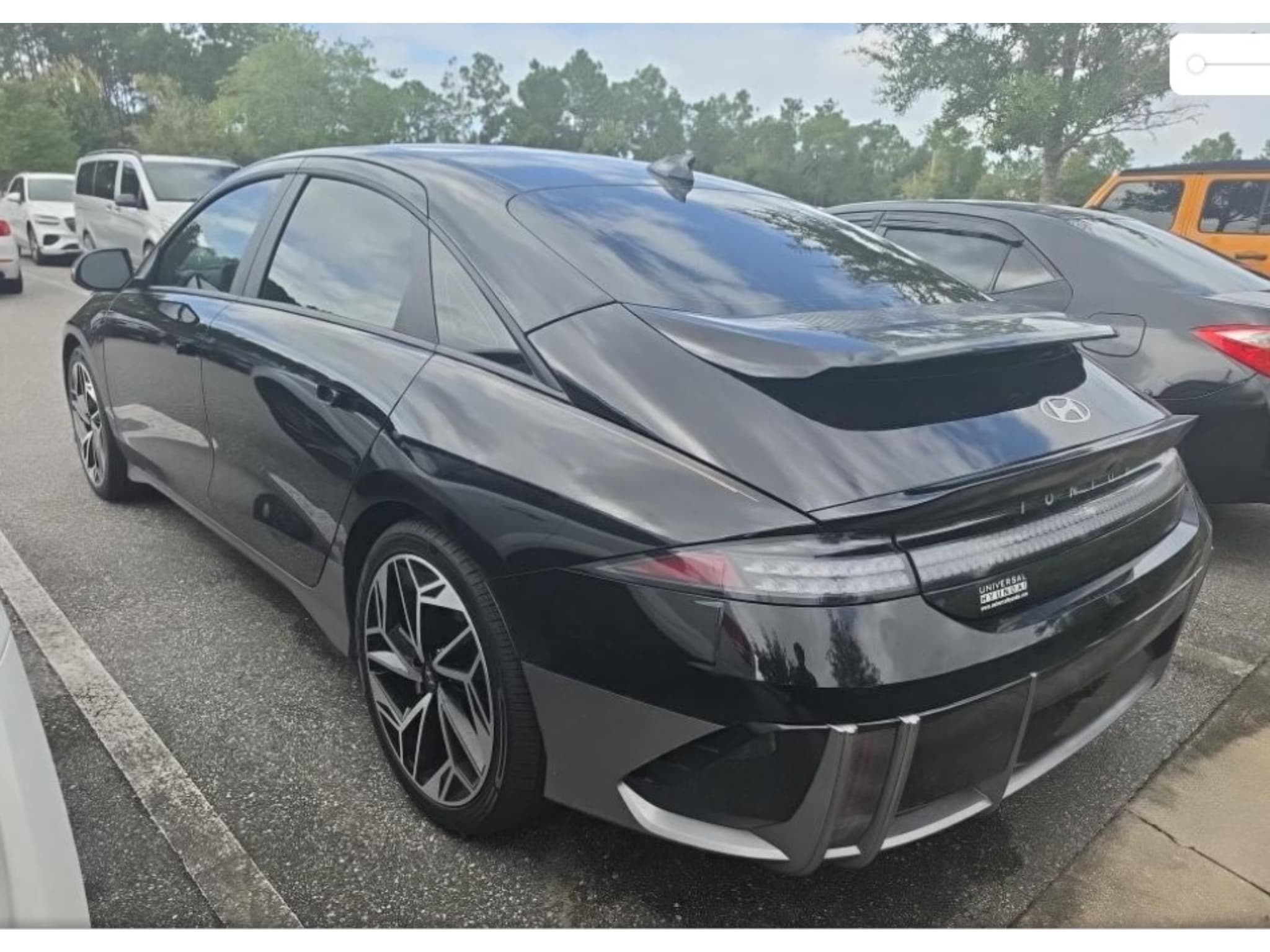 2024 Hyundai IONIQ 6 view 2