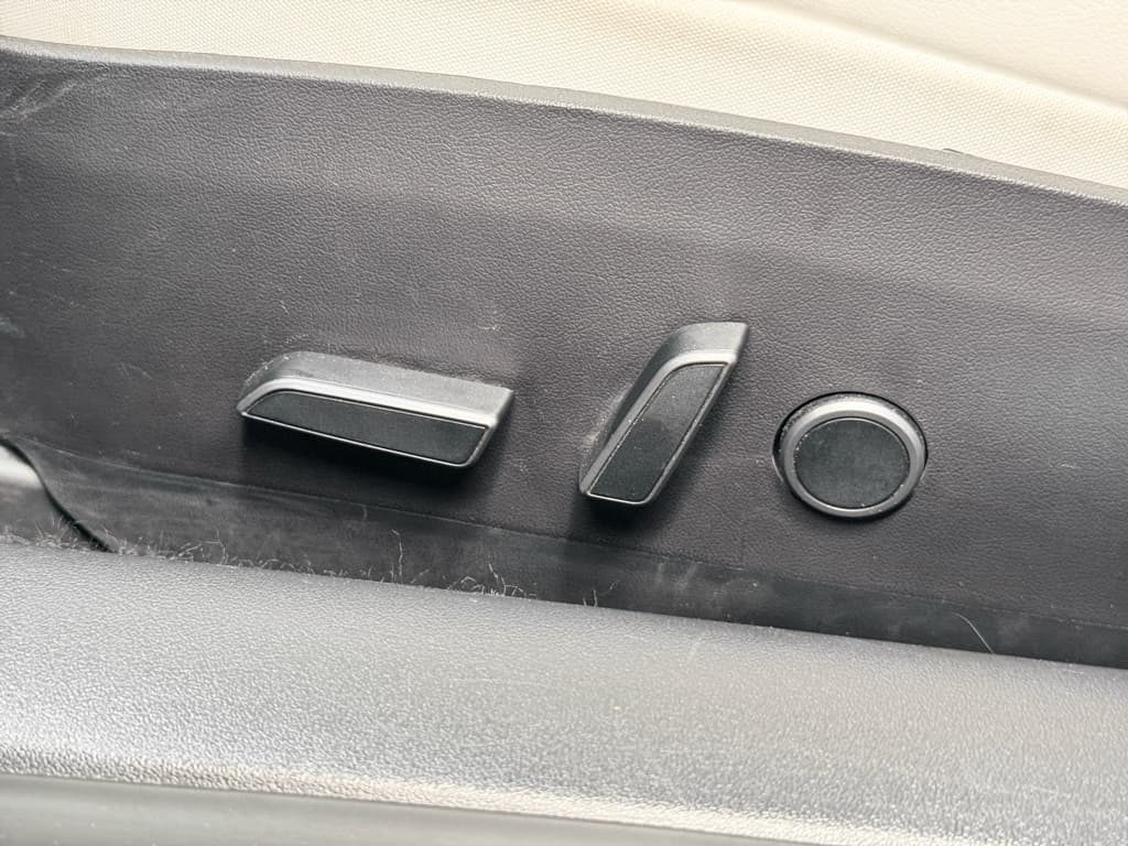 2021 Tesla Model 3 view 7