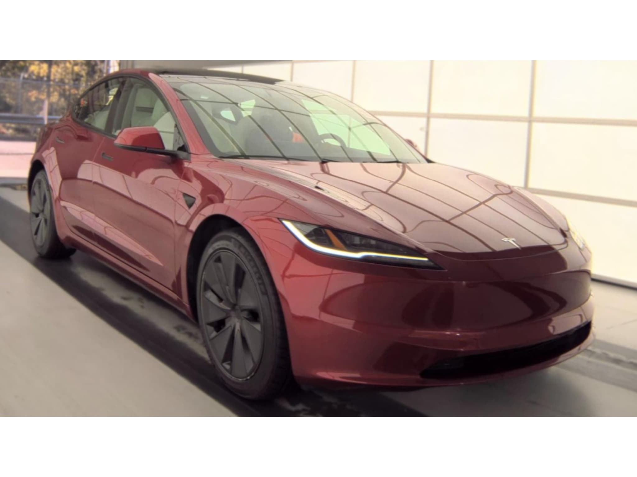 2025 Tesla Model 3 view 4