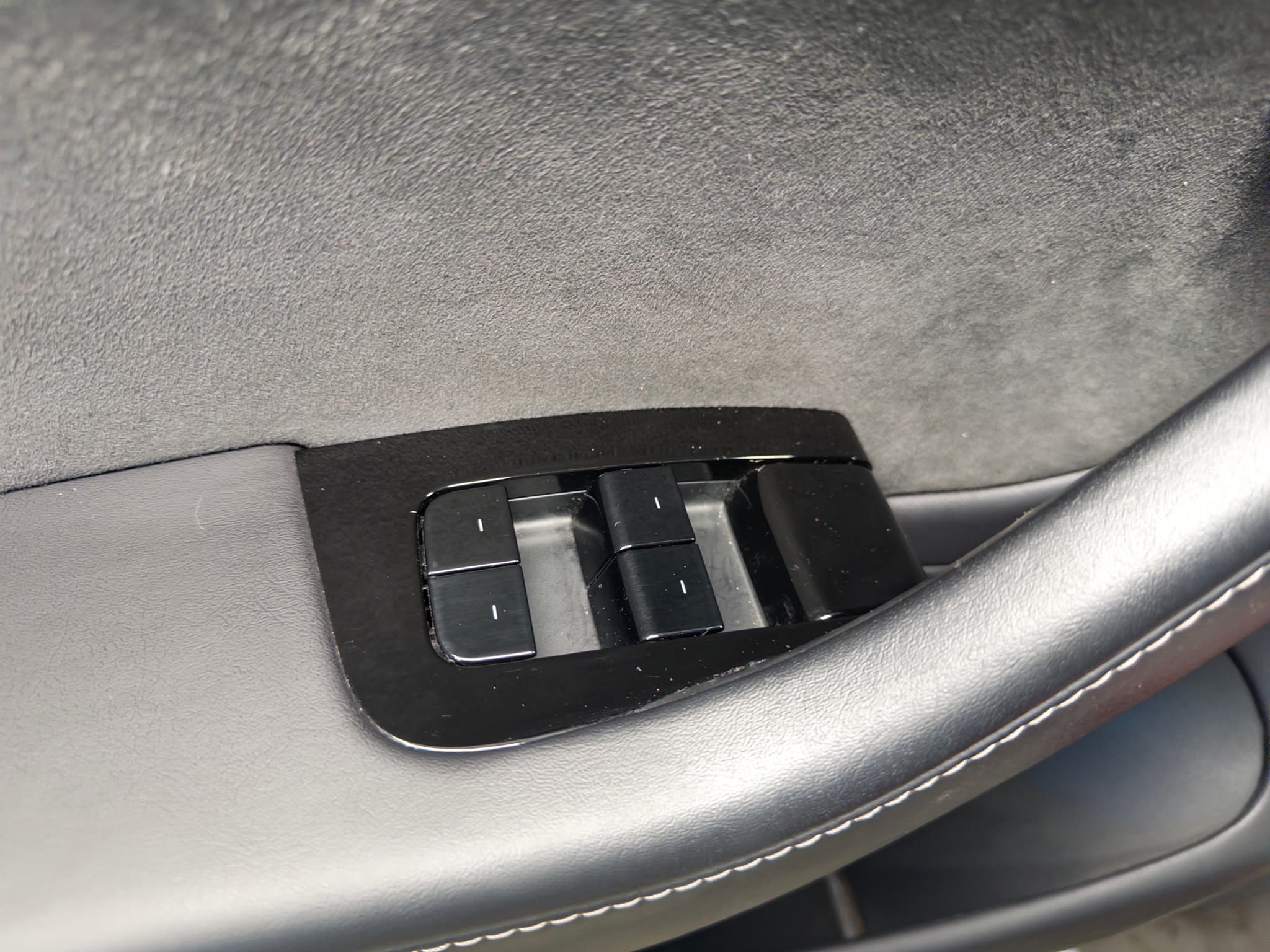2018 Tesla Model 3 view 7