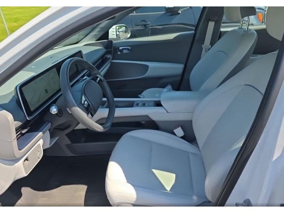 2024 Hyundai IONIQ 6 view 5
