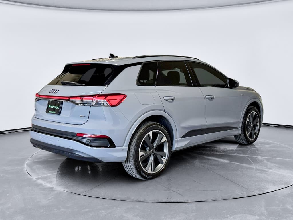 2023 Audi Q4 e-tron view 3