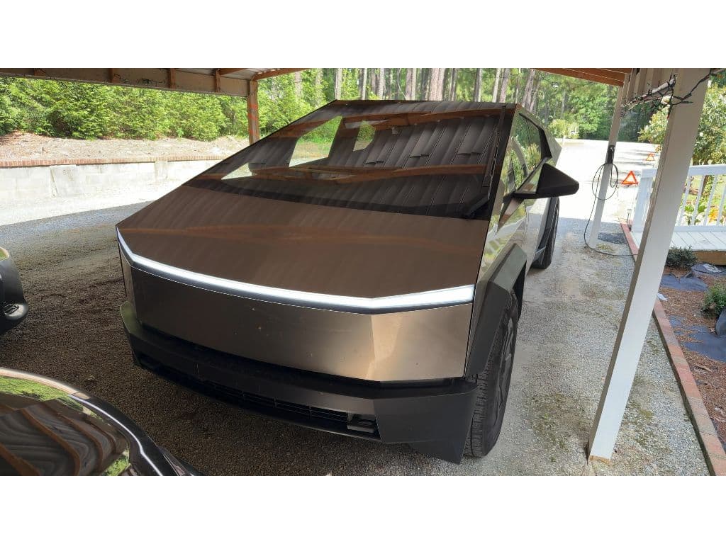 2025 Tesla Cybertruck