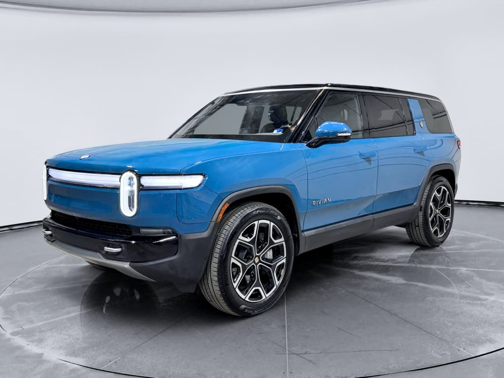 2025 Rivian R1S