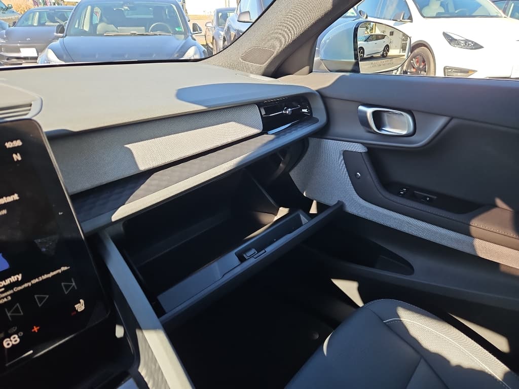 2022 Polestar Polestar 2 view 20