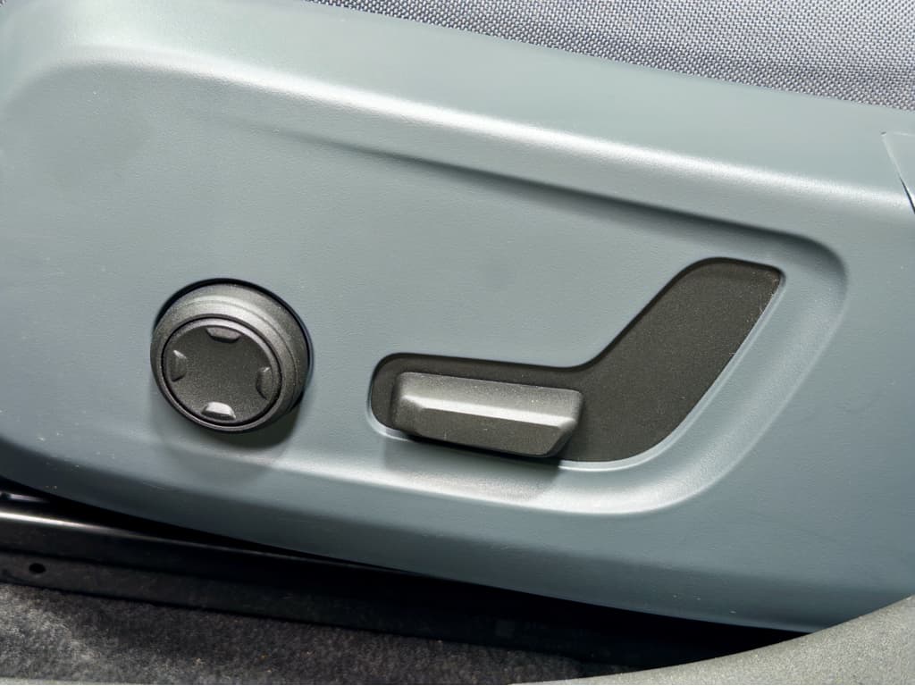 2022 Polestar Polestar 2 view 7