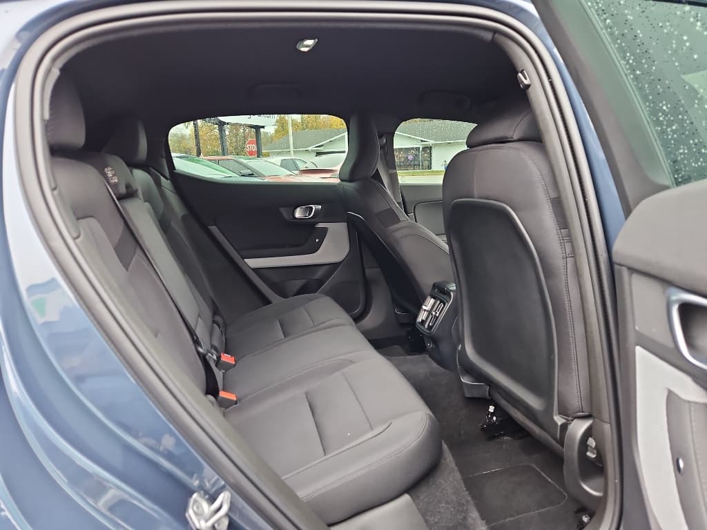 2022 Polestar Polestar 2 view 23