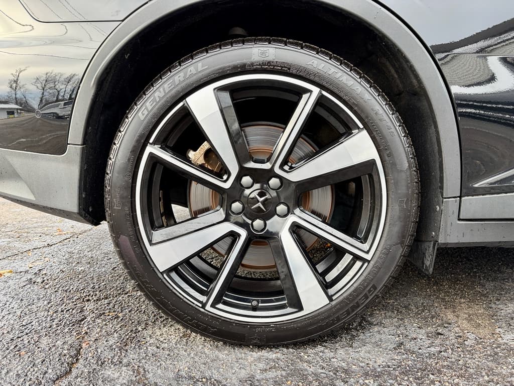 2022 Polestar Polestar 2 view 34