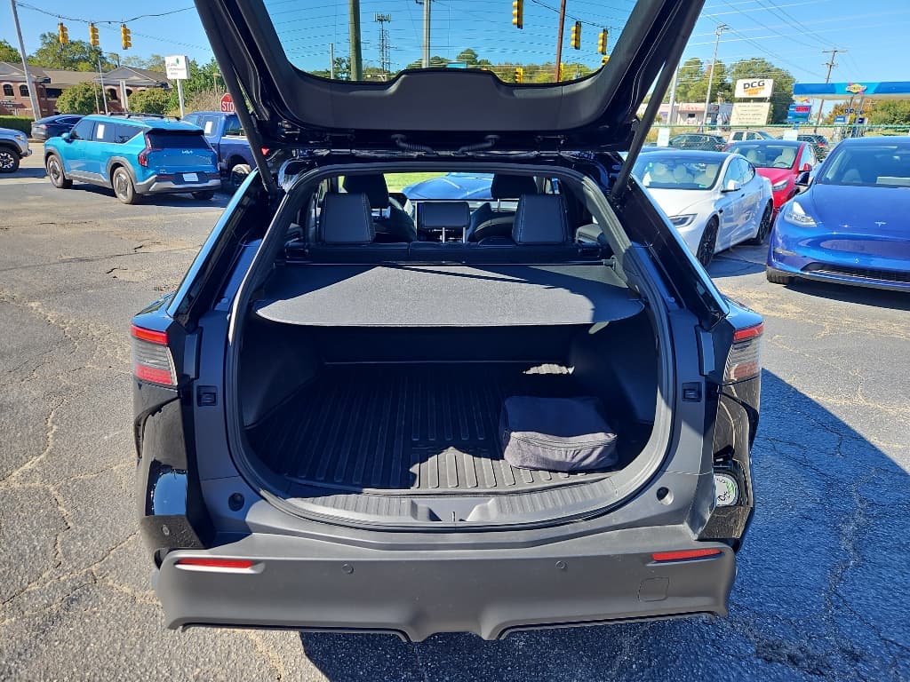 2024 Toyota bZ4X view 21