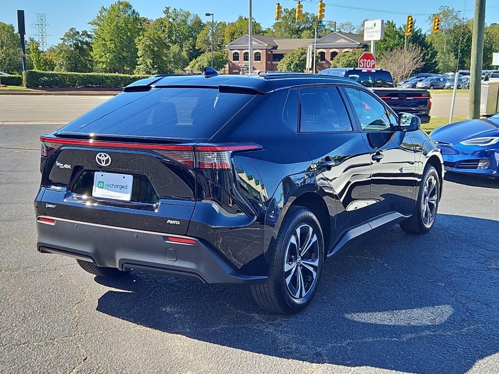 2024 Toyota bZ4X view 3