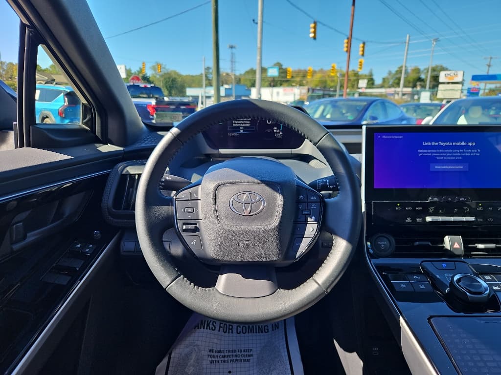 2024 Toyota bZ4X view 8