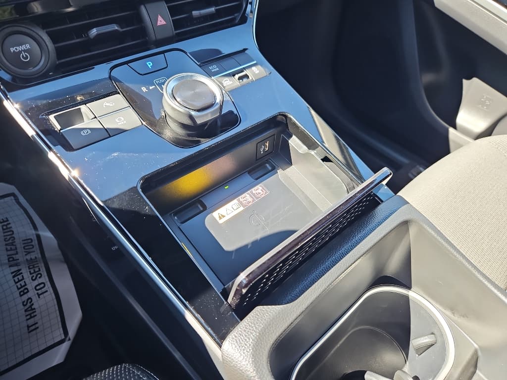 2024 Toyota bZ4X view 18