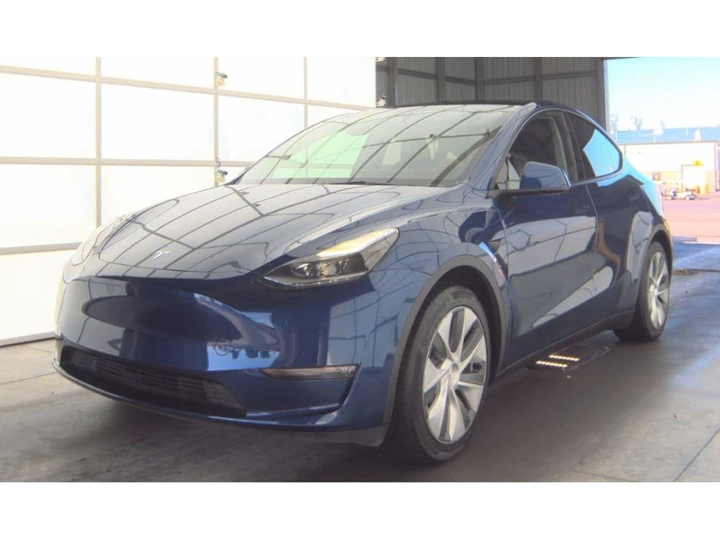 2024 Tesla Model Y view 1