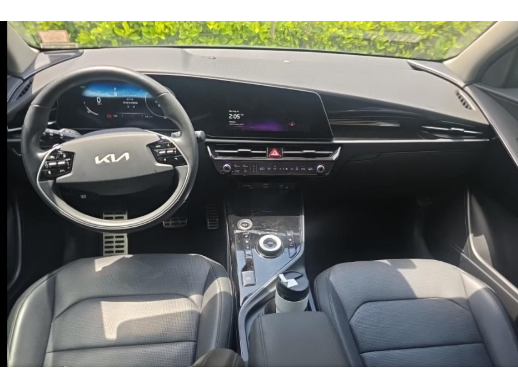 2023 Kia Niro EV view 5