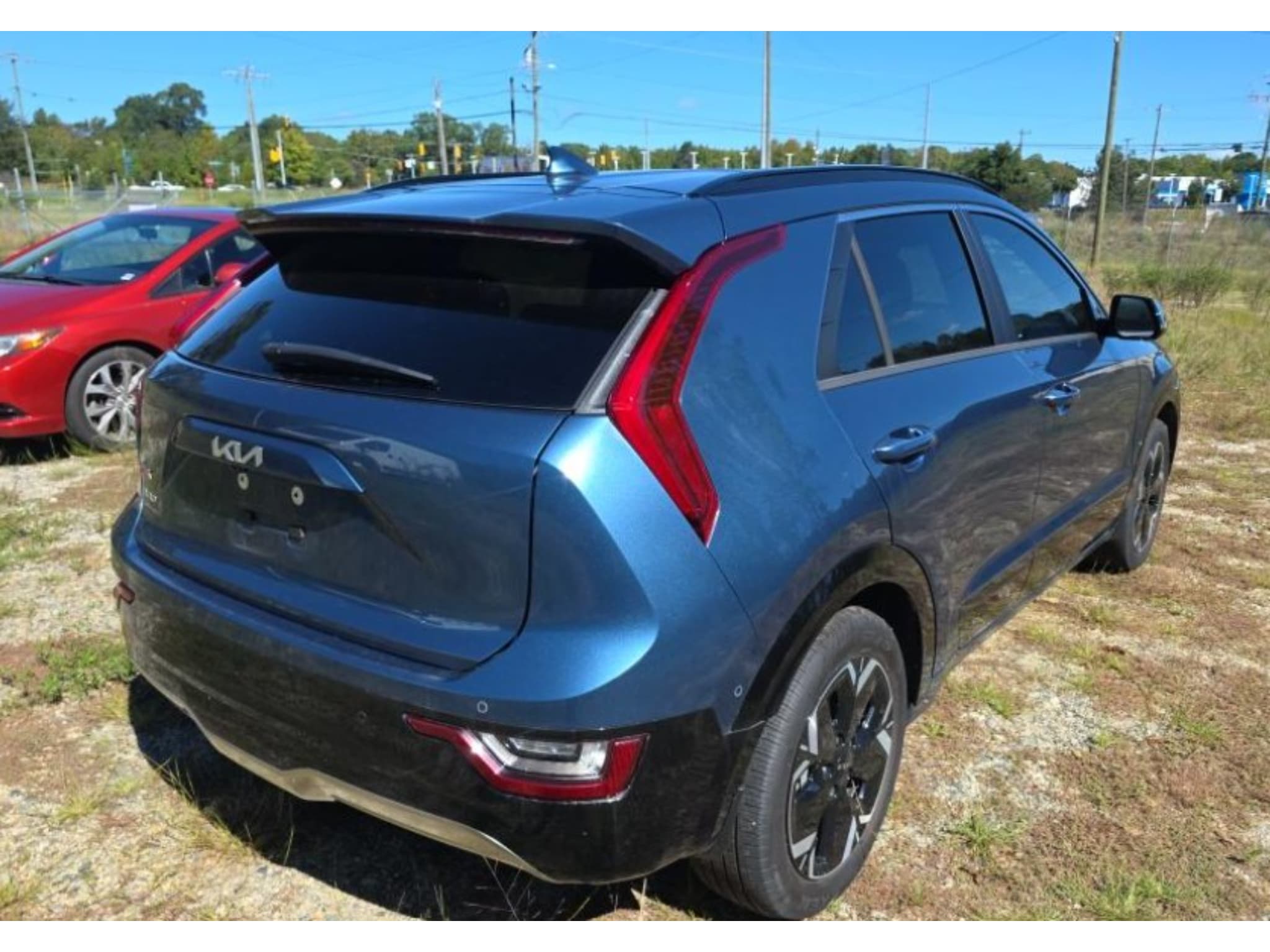 2023 Kia Niro EV view 3