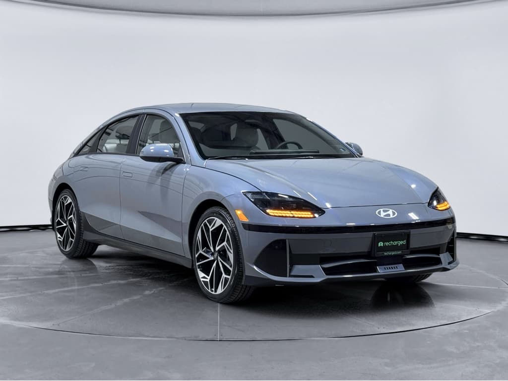 2024 Hyundai IONIQ 6 view 4