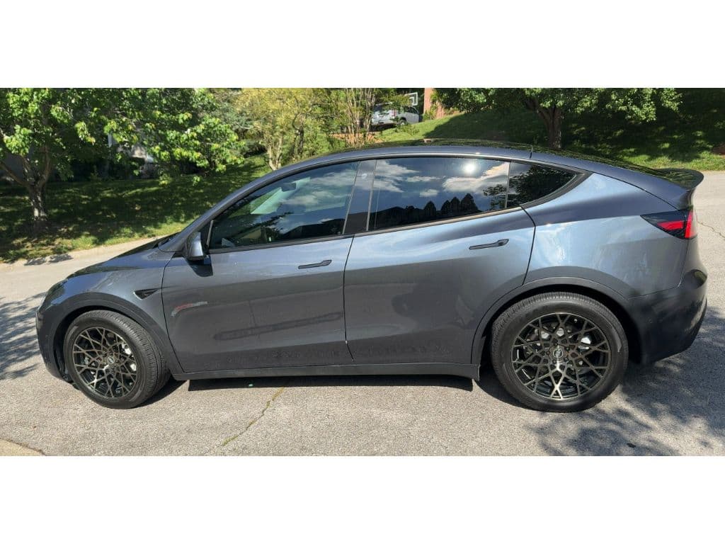 2021 Tesla Model Y view 2