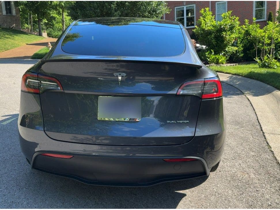2021 Tesla Model Y view 4