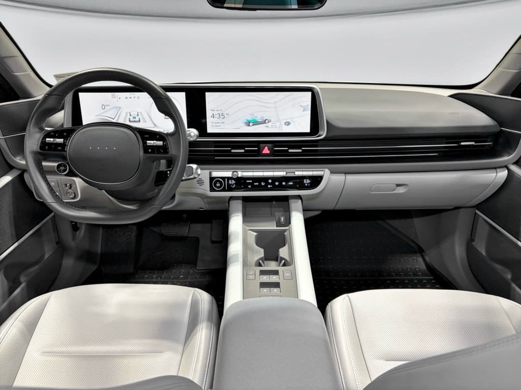 2024 Hyundai IONIQ 6 view 16