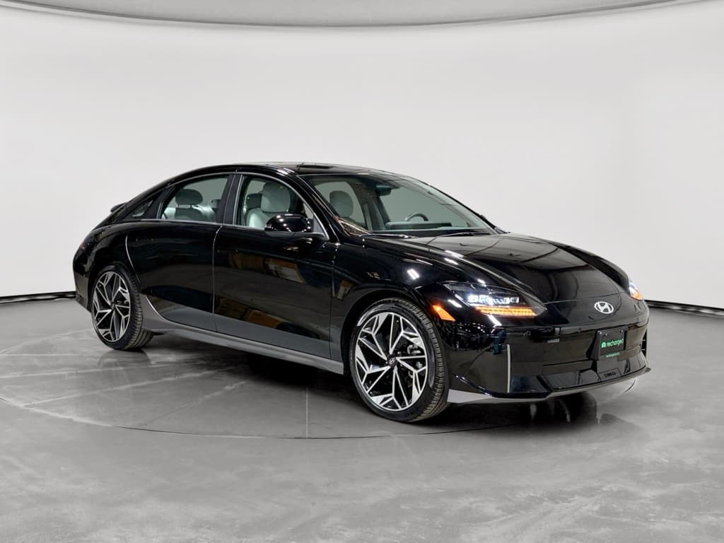 2024 Hyundai IONIQ 6 view 4