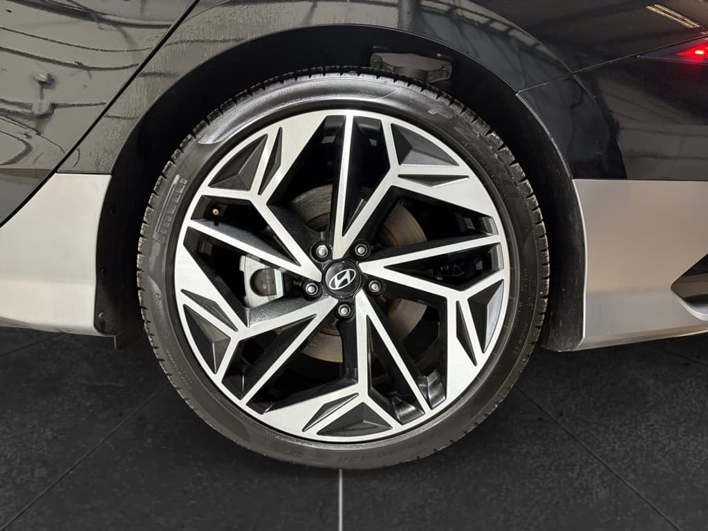 2024 Hyundai IONIQ 6 view 33