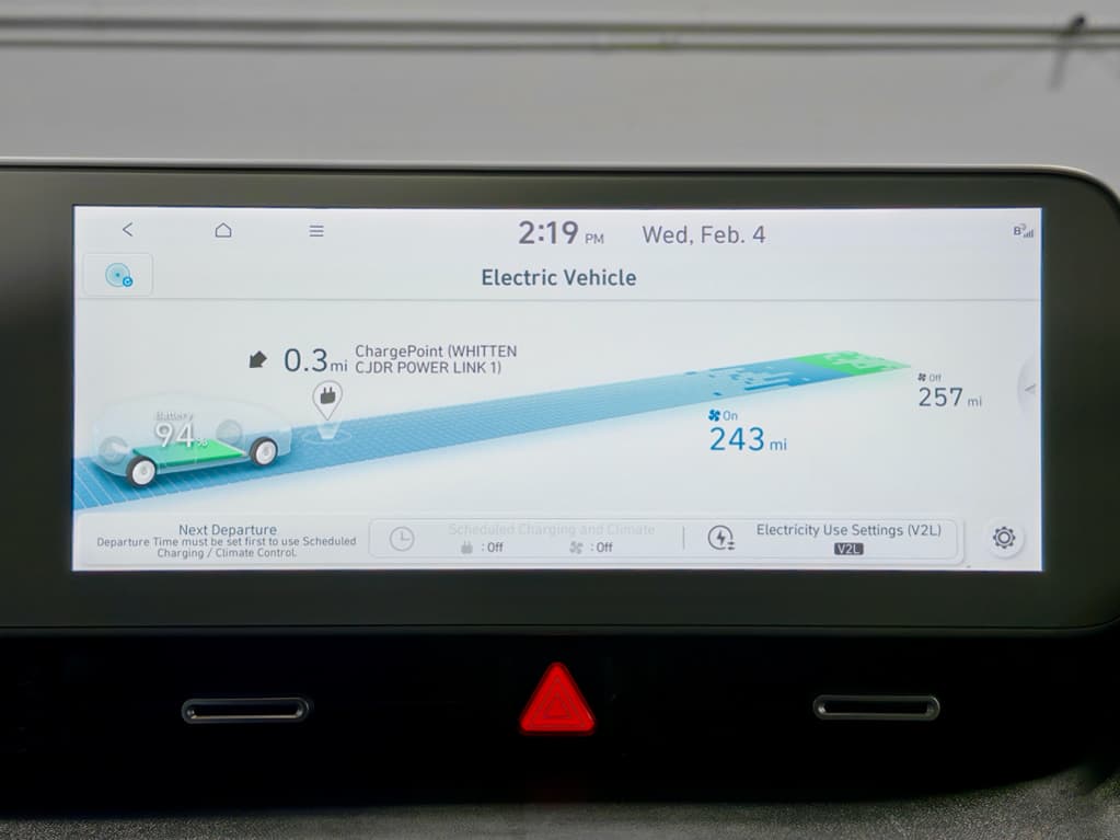 2022 Hyundai IONIQ 5 view 11