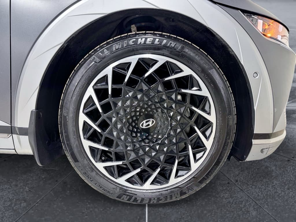 2022 Hyundai IONIQ 5 view 36