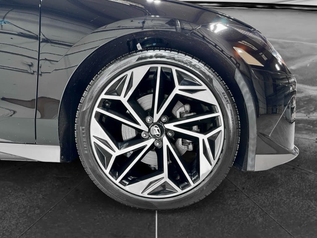 2024 Hyundai IONIQ 6 view 37