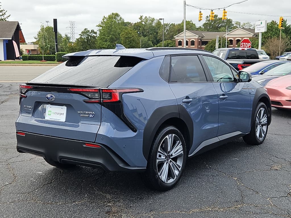 2024 Subaru Solterra view 3