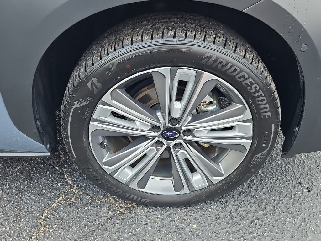 2024 Subaru Solterra view 33