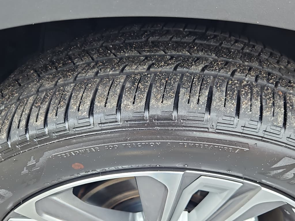 2024 Subaru Solterra view 34