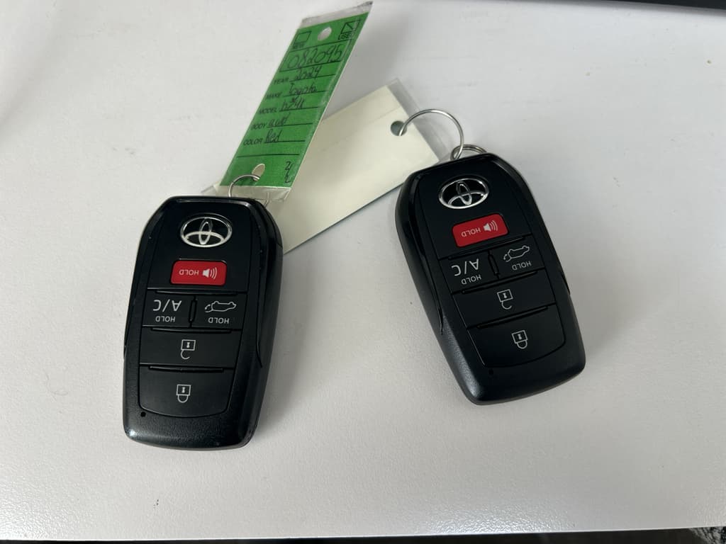 2024 Toyota bZ4X view 17