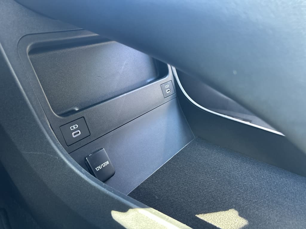 2024 Toyota bZ4X view 16