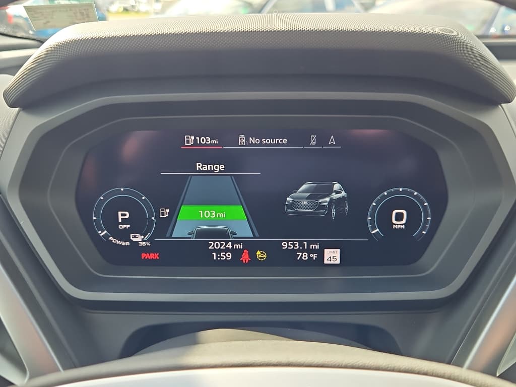 2024 Audi Q4 e-tron view 9