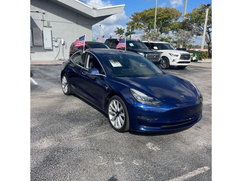 2018 Tesla Model 3 view 2