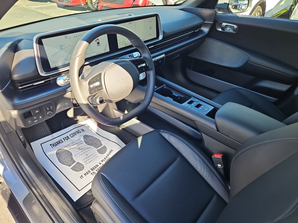 2025 Hyundai IONIQ 6 view 15