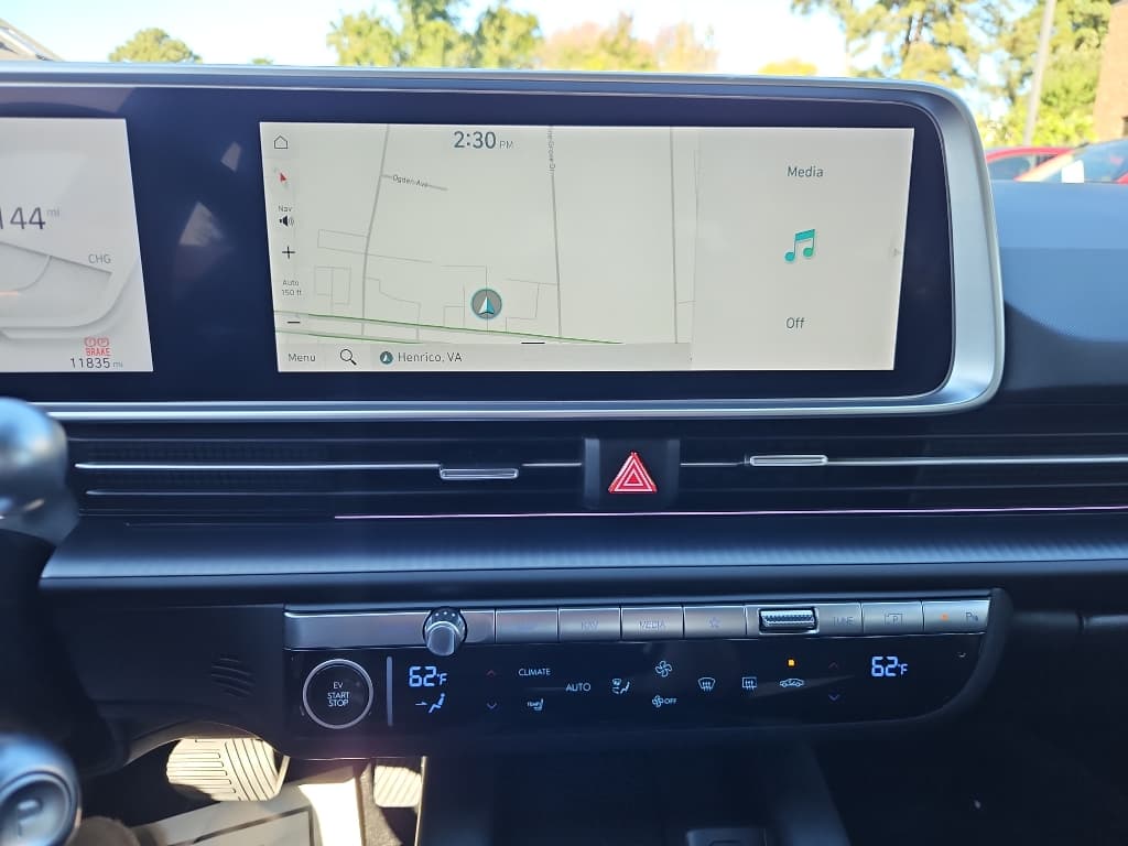 2025 Hyundai IONIQ 6 view 11