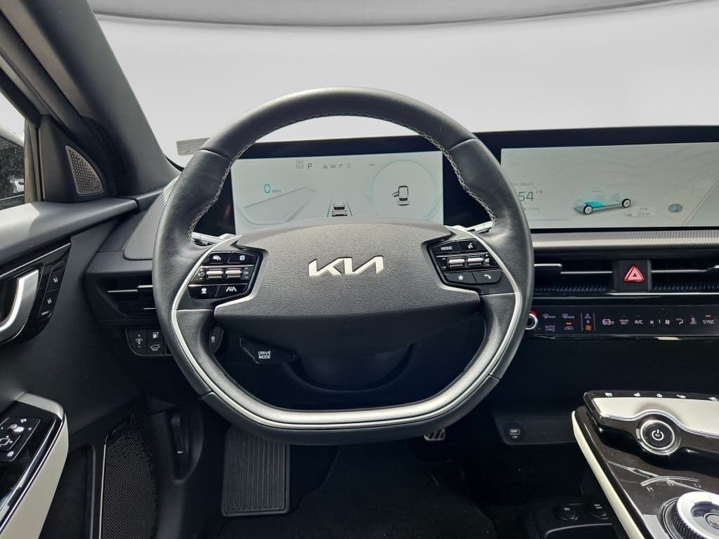 2023 Kia EV6 view 7