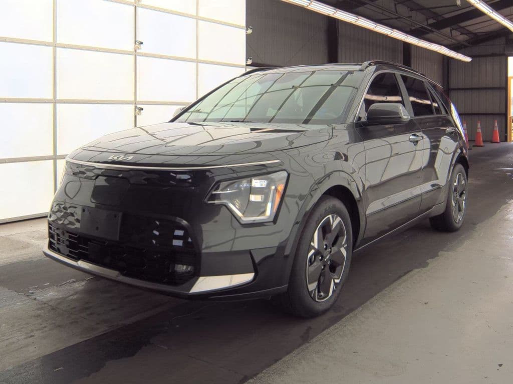 2024 Kia Niro EV view 1